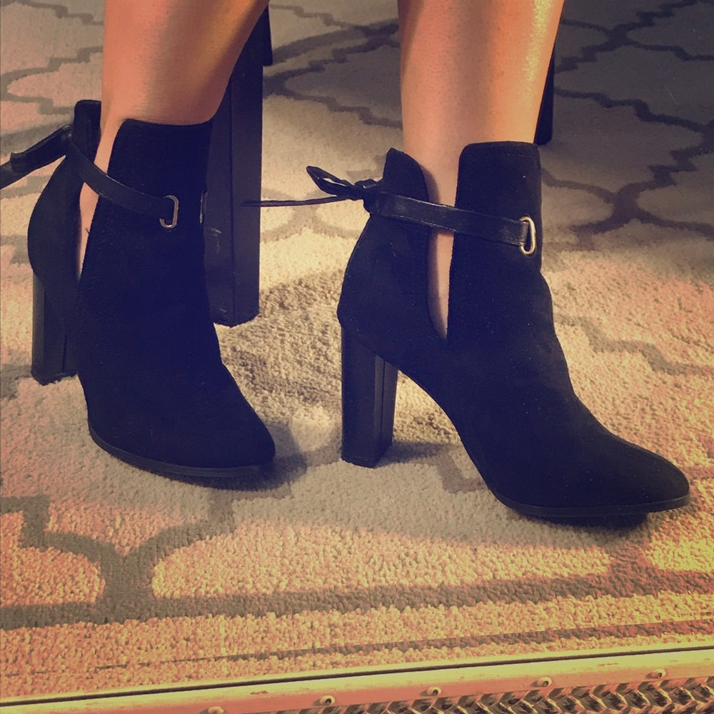 Black Booties